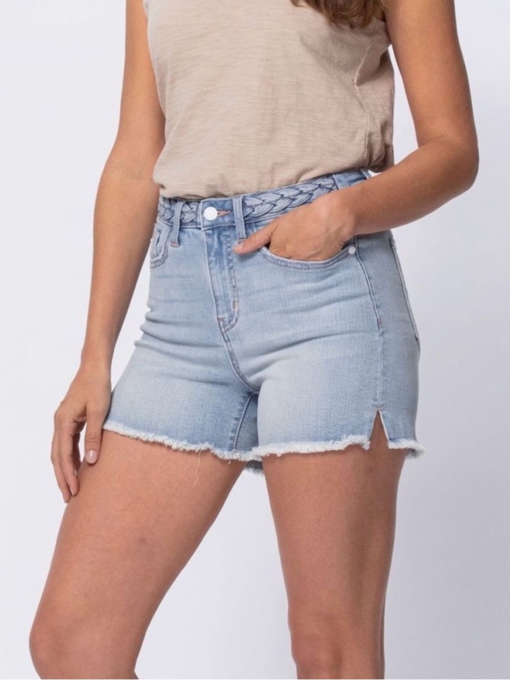NWT Judy Blue Braided Waistband High Waist Light Wash Shorts 3X